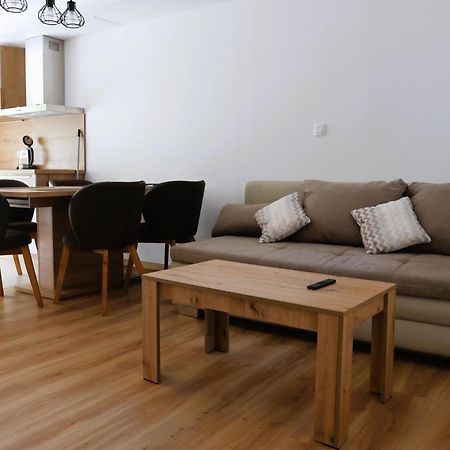 Forestview Apartment Bled Bagian luar foto